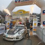 Vorjahressieger im neuen Sportgerät: Timo Bernhard tauscht den Porsche 911 GT3 gegen einen Peugeot 207 S2000